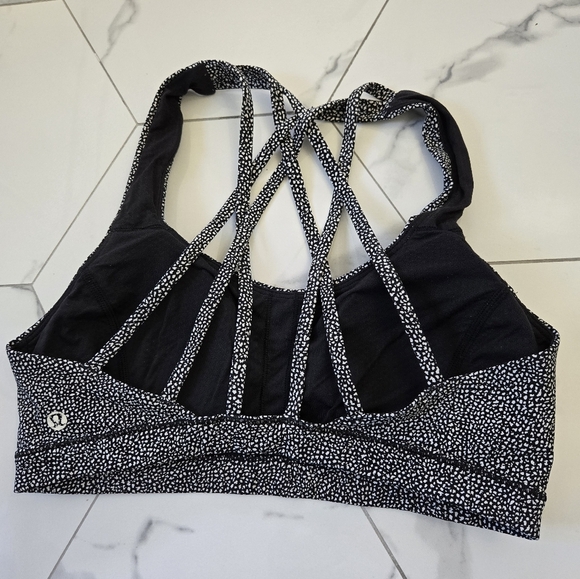 Lululemon Size 6 - Picture 2 of 3